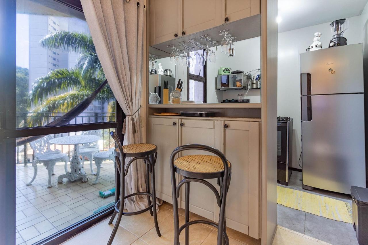 Apartamento Perto Da C/ Piscina! *