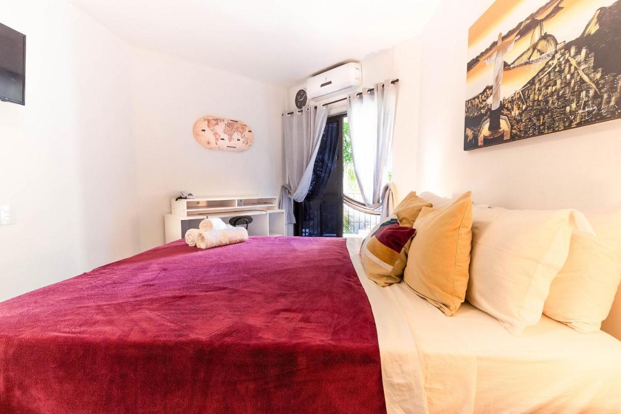 Apartamento Perto Da C/ Piscina! *